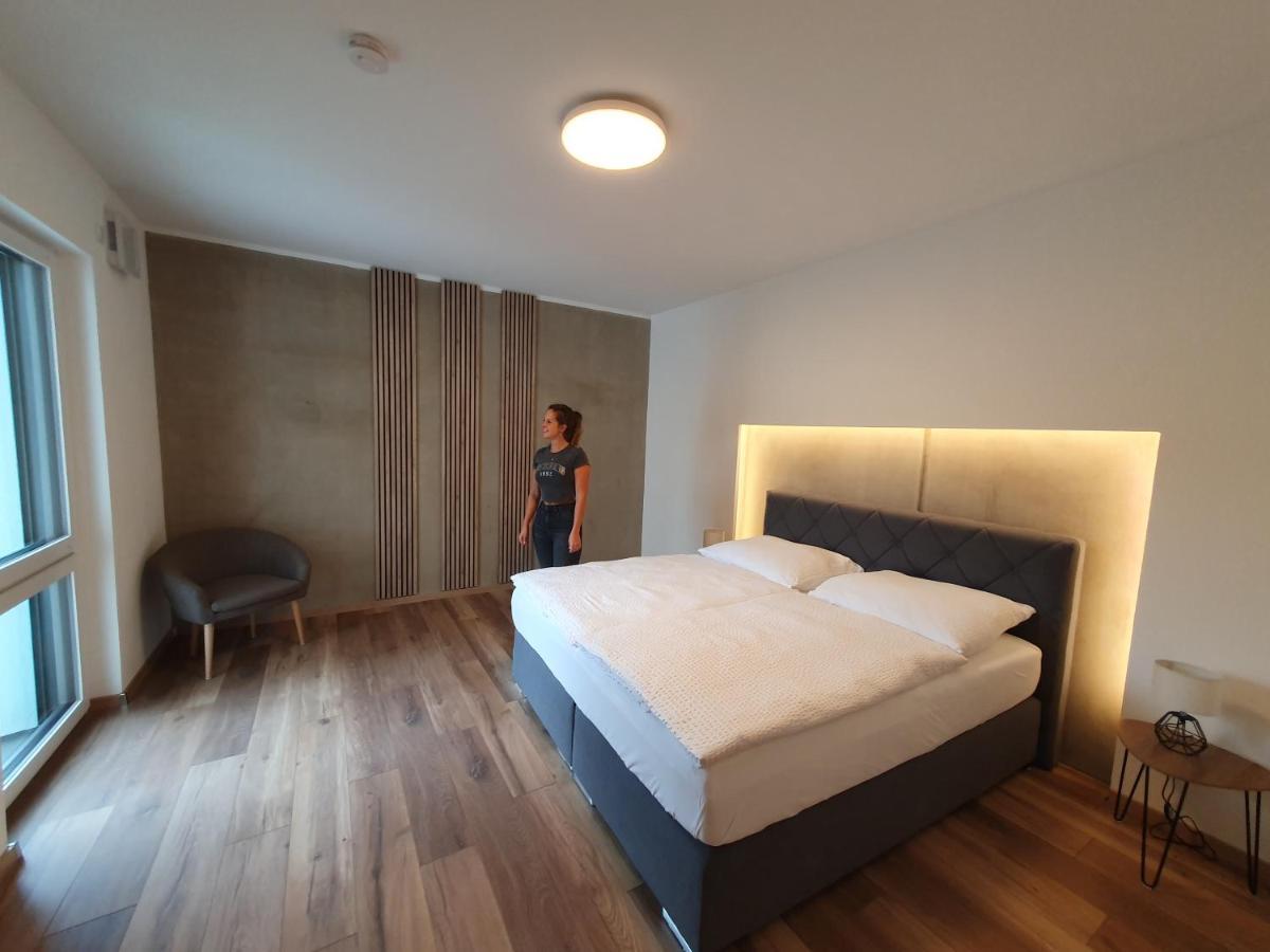 Mv Roemervilla, Lofts & Penthouses Mit Traumhaftem Moselpanoramablick Und Sauna ทรัยส์-คาร์เดิน ภายนอก รูปภาพ
